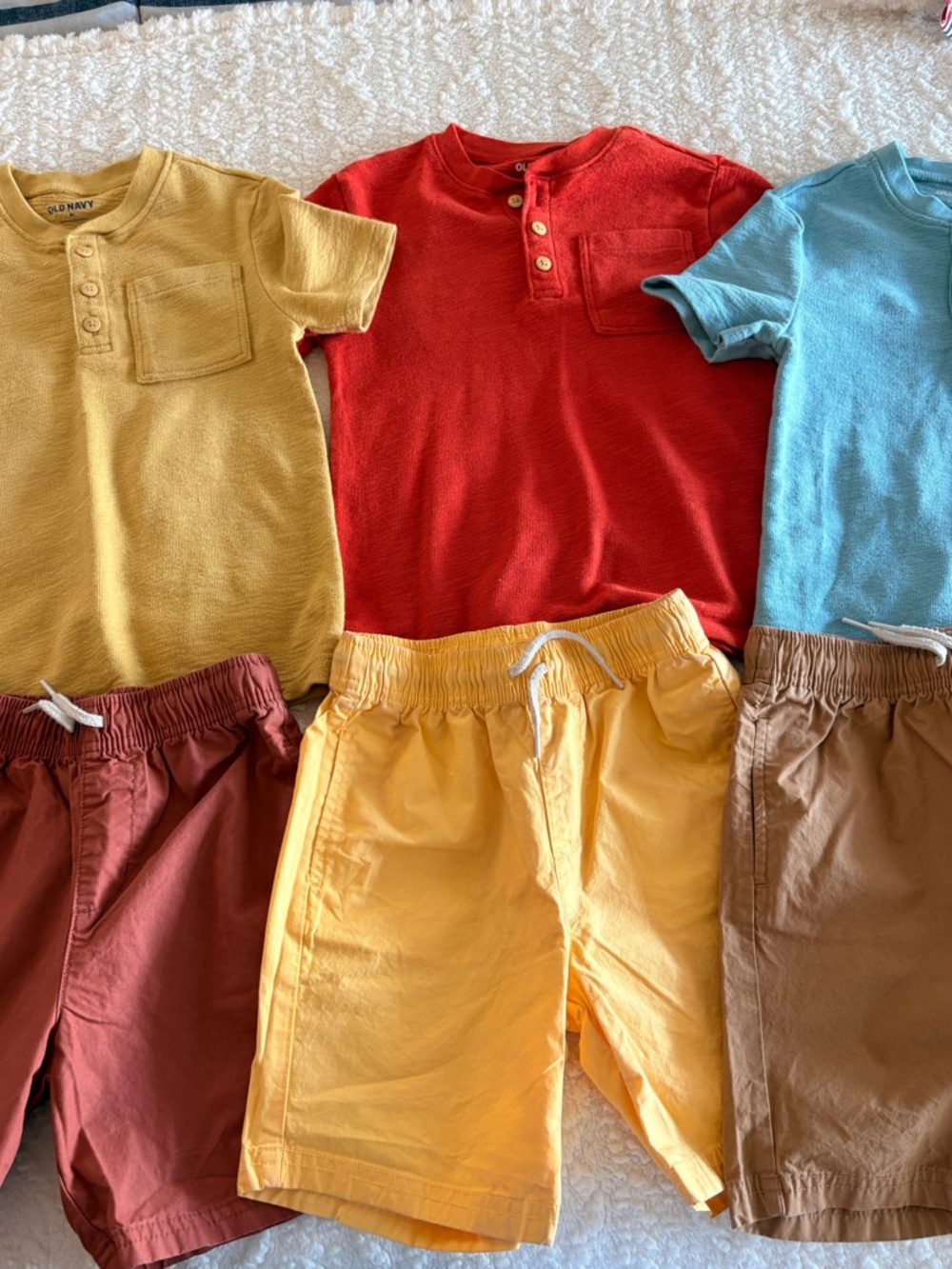 3 Kids' Old Navy Sets